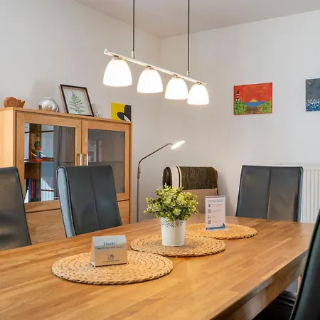 Freesenbruch Doppelhaushaelfte 9 - Waldblick Zingst