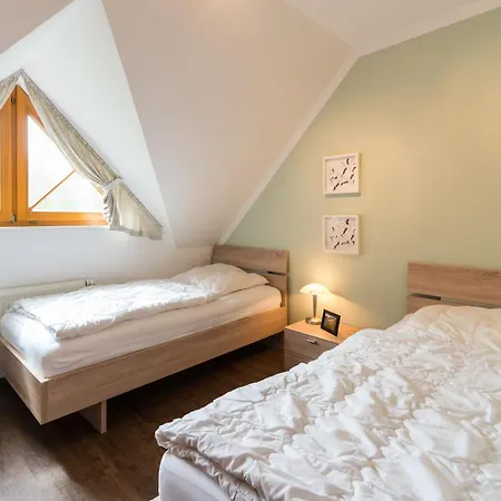 別荘 Freesenbruch Doppelhaushaelfte 9 - Waldblick *