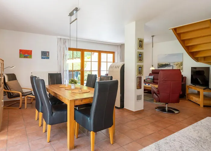 Freesenbruch Doppelhaushaelfte 9 - Waldblick * Zingst