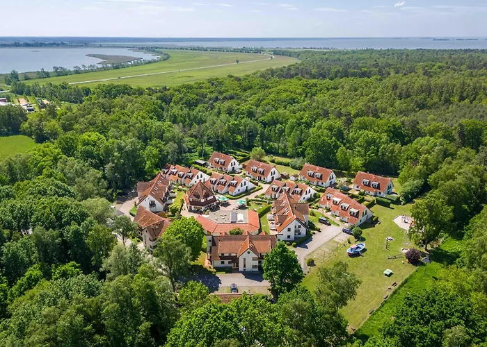 Freesenbruch Doppelhaushaelfte 9 - Waldblick * Zingst